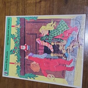 Vintage 1973 Christmas frame tray puzzlr